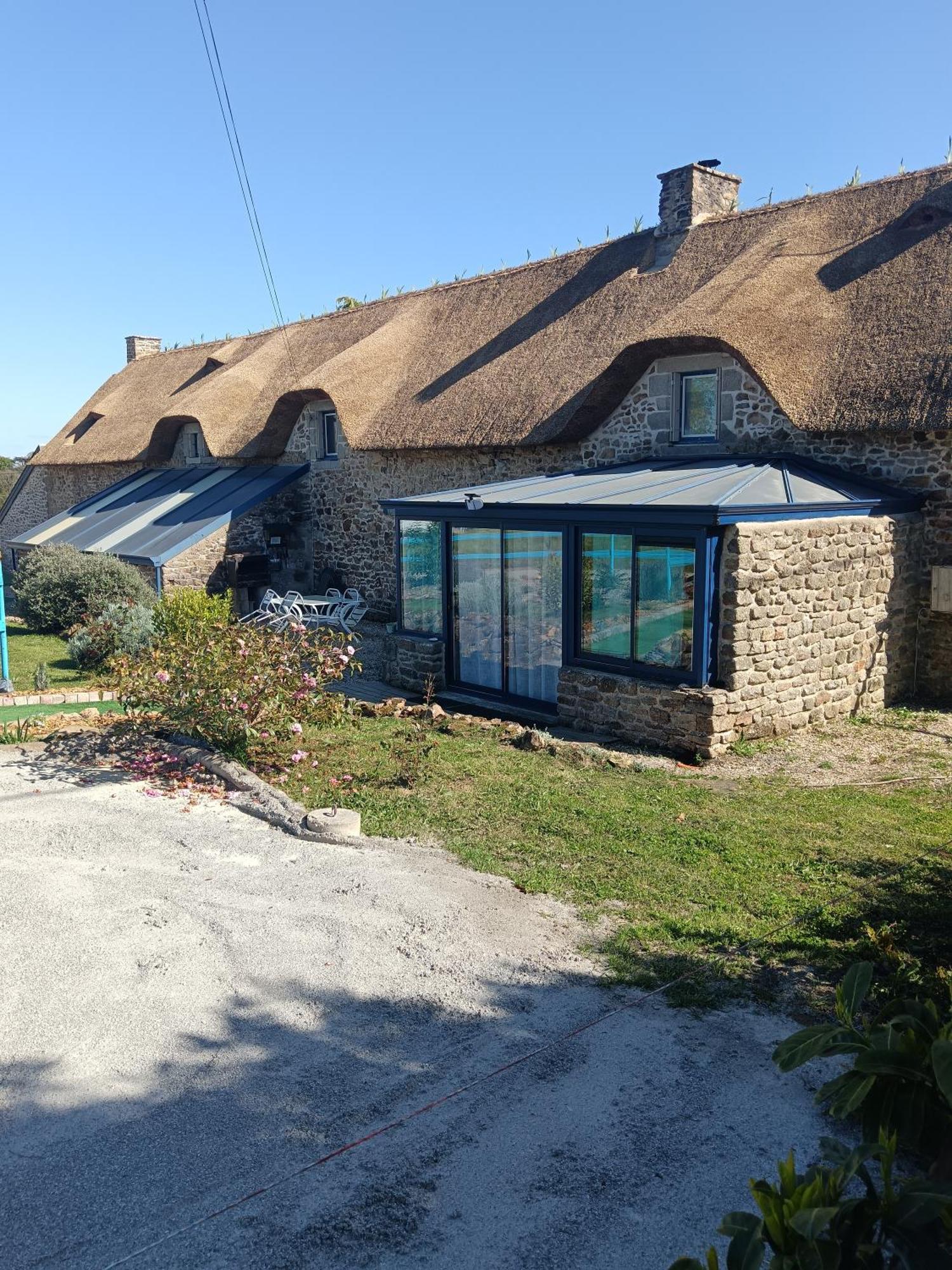 Hotel La Chaumiere En Bellevue Muzillac Exterior foto