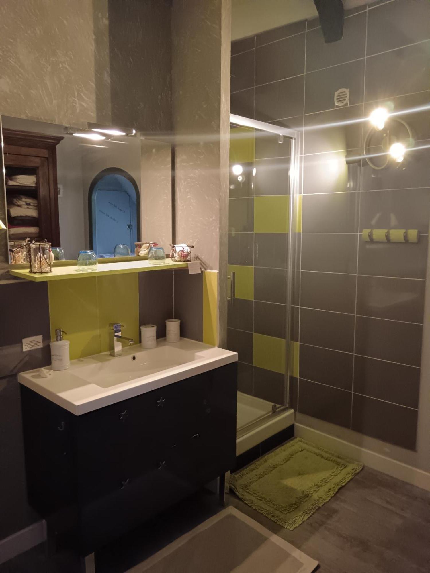 Hotel La Chaumiere En Bellevue Muzillac Zimmer foto